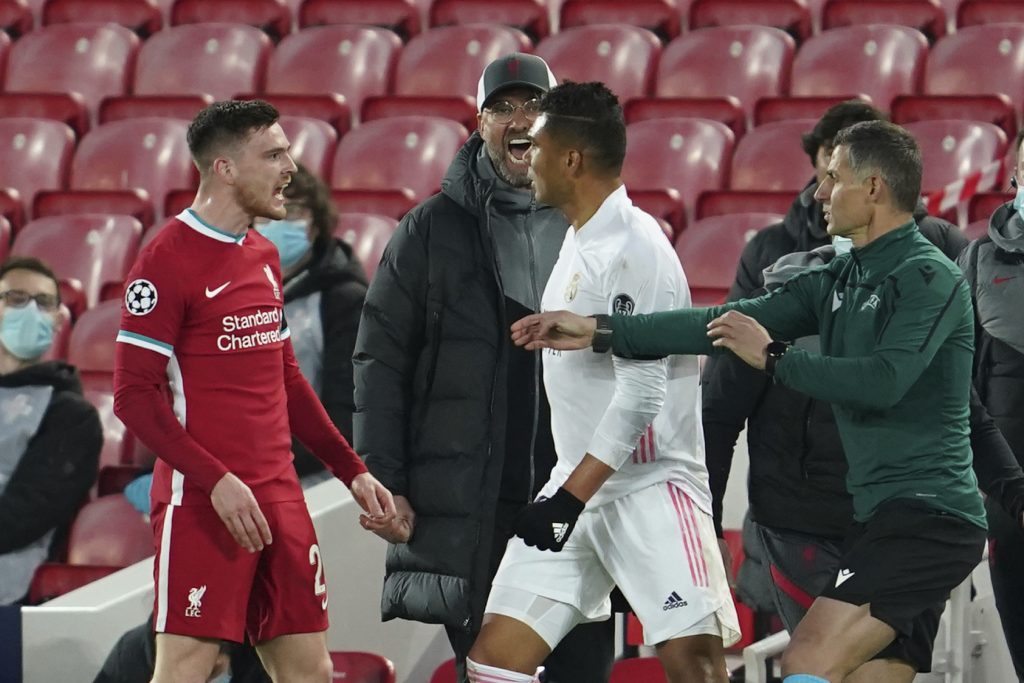 Veľká futbalová vojna. Elitné kluby chcú Superligu, UEFA hrozí vylúčením tímov z ostatných súťaží