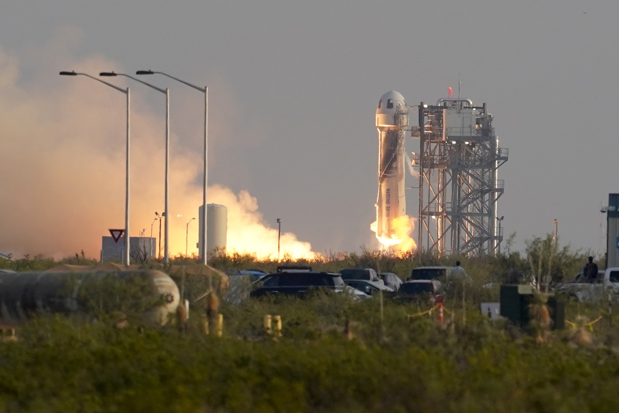 Blue Origin vypustí svoju prvú orbitálnu raketu najskôr v piatok