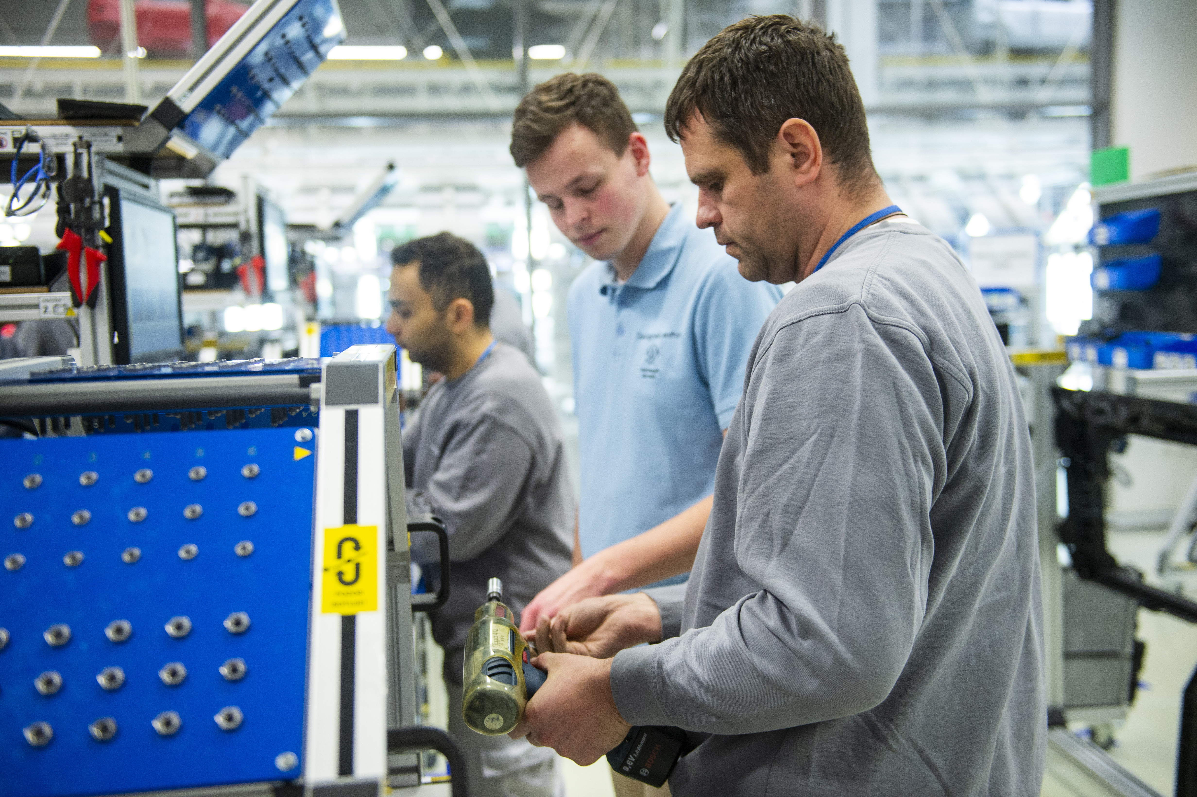 Volkswagen ruší vernostné bonusy. Desaťtisíc zamestnancov príde o odmeny