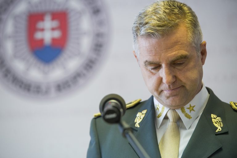 Bývalý policajný prezident Tibor Gašpar nevylúčil vstup do politiky