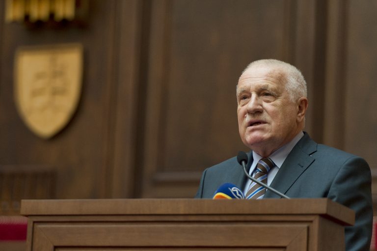 Václav Klaus počas prednášky na tému: Európska únia a euro. Foto: TASR/Pavel Neubauer
