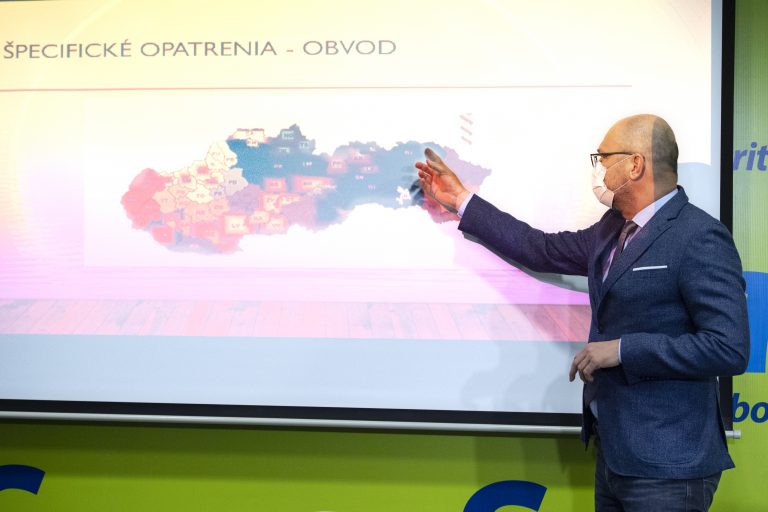 Sulík rozdeľuje sily, ale jeho plán prerokujeme, vraví konzílium odborníkov