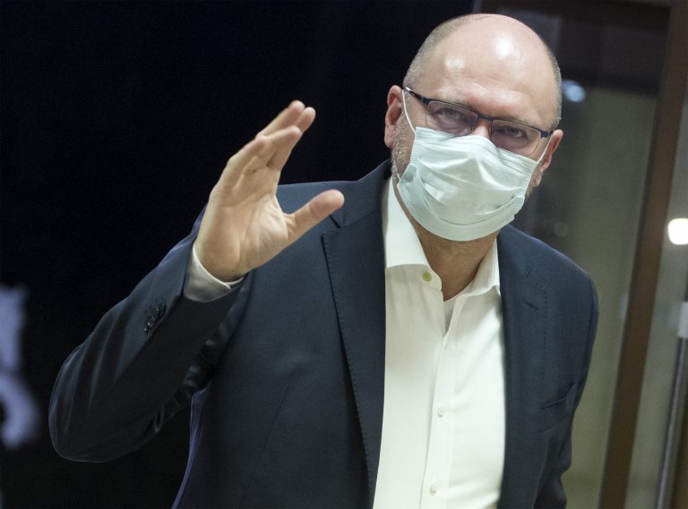 Regionálne opatrenia podľa skóre. Sulík pripravuje vlastný pandemický plán