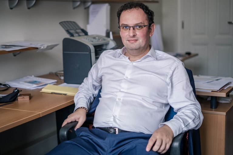 Poslanci odmietli Čepčekov návrh na obmedzenie prístupu k interrupciám