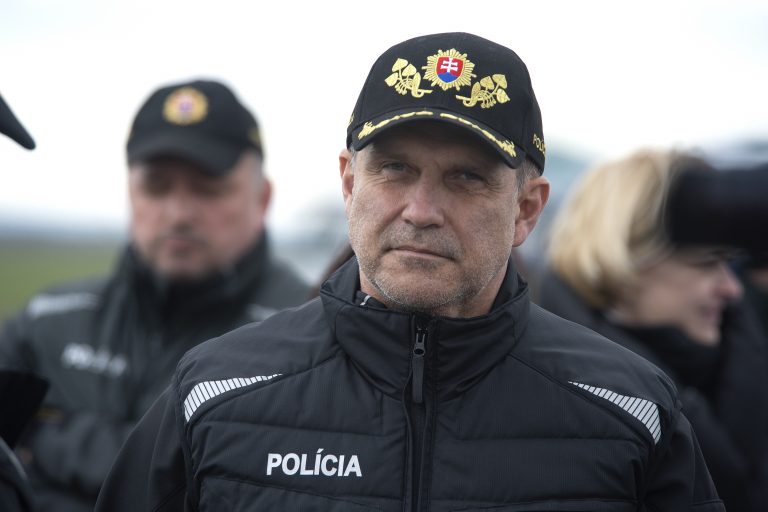 Milan Lučanský počas cvičenia ozbrojených zložiek Zelená 2 v súvislosti s nelegálnou migráciou na bývalom hraničnom priechode Bratislava-Čunovo-Rajka (Zdroj: Pavel Neubauer/TASR)