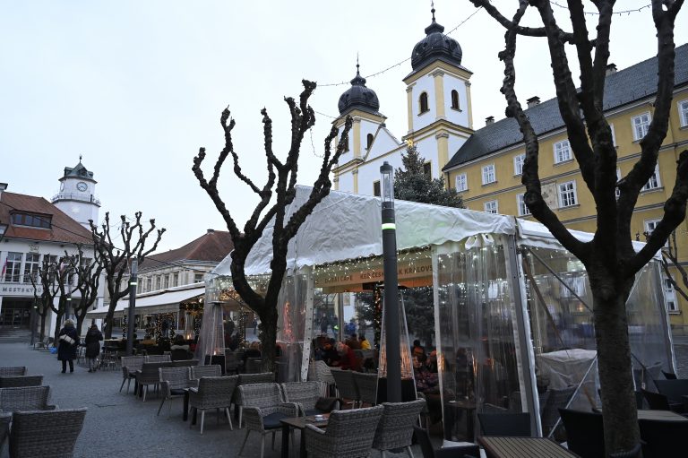 Od piatka si neposedíte ani na terase. Podnikatelia hovoria o rozsudku smrti