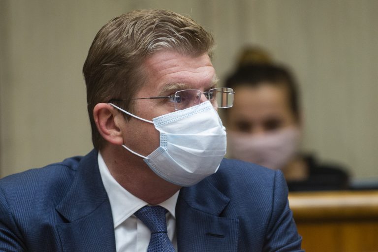 Bödör mal platiť za to, aby nevyšetrovali Žigovcov