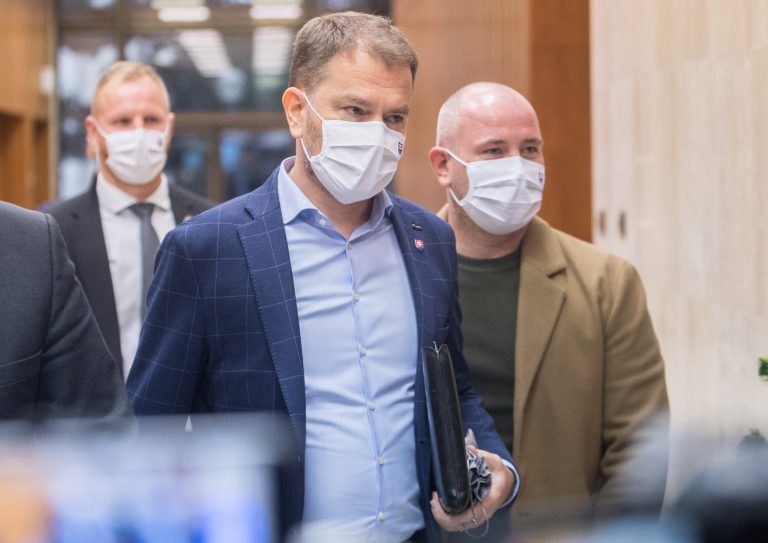 Matovič: Deti v škole? Beriem to do vlastných rúk