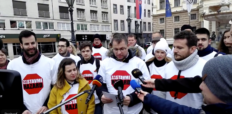 Iniciatíva Zastavme hazard. Foto: Zastavme hazard/FB