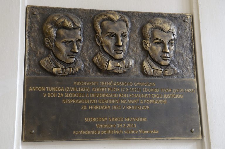 Obetiam režimu Púčikovi, Tunegovi a Tesárovi išlo o odstránenie komunizmu
