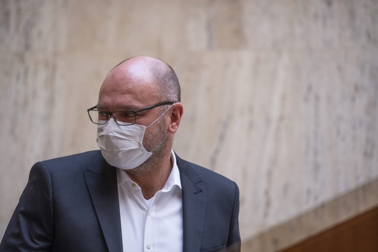 Matovič na Sulíka vytiahol nahrávku z rokovania. Ten sa ospravedlnil