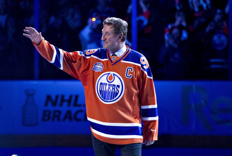 Wayne Gretzky, the Great One, sa dožíva šesťdesiatich rokov