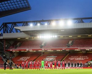 V šlágri na Anfield gól nepadol. Na čele manchesterský tandem