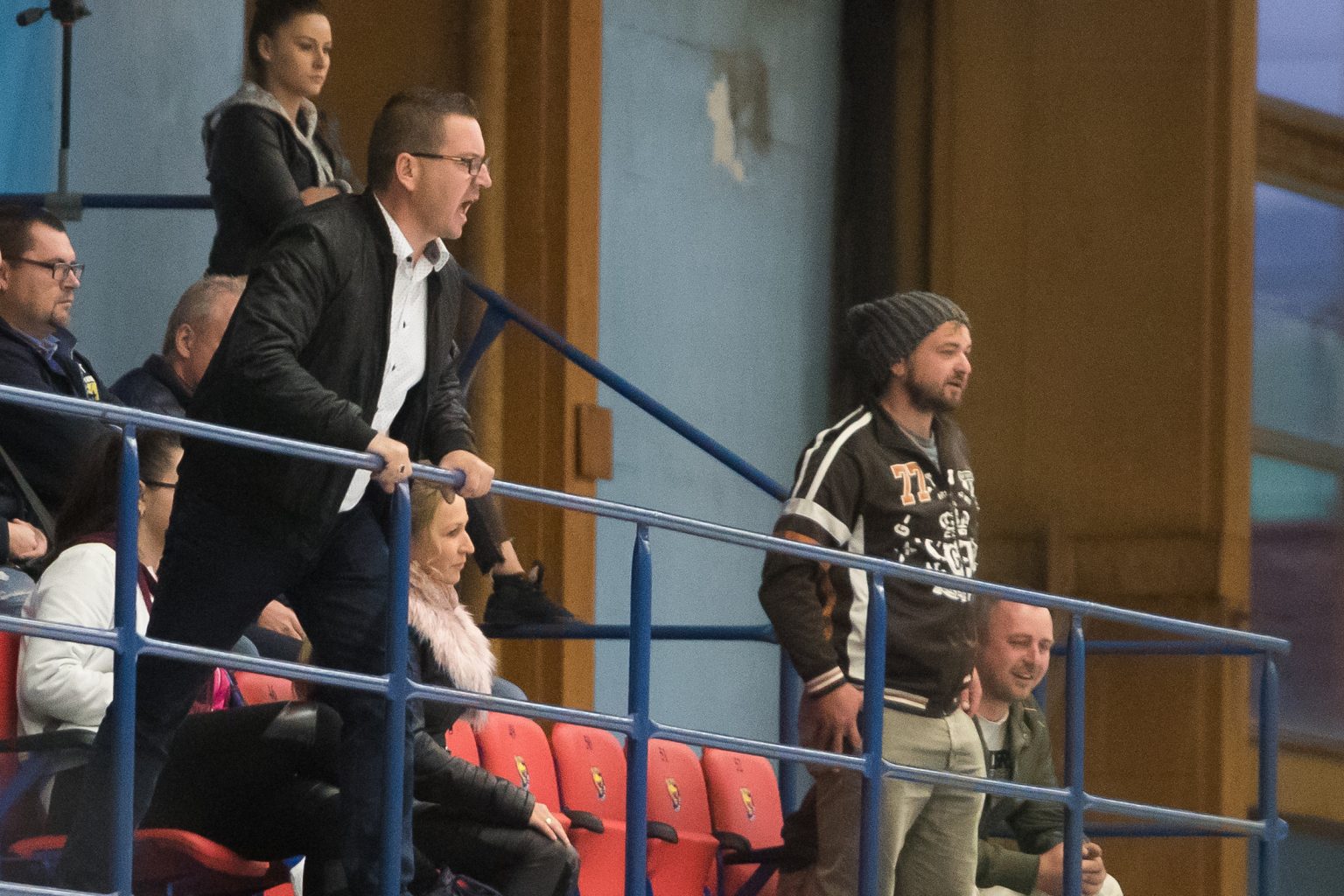 Prezident hokejovej Detvy Róbert Ľupták v akcii. Foto: Branislav Račko/TASR