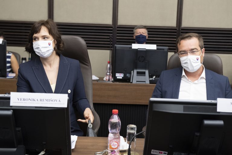 Veronika Remišová, Marek Krajčí. Foto: Pavel Neubauer/TASR