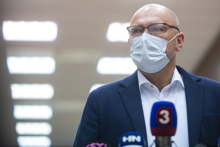 Sulík: Prepchatý supermarket áno a iné nie? Nemá zmysel krachovať maloobchod