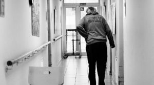 Útulok, ktorý sa stará o chorých ľudí bez domova, prichádza o svoj domov