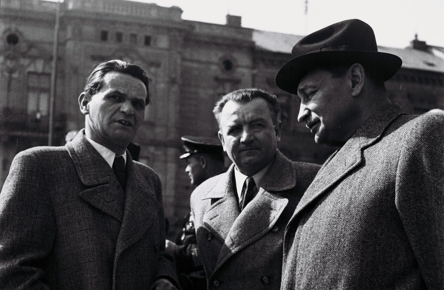 Na archívnej snímke zo 4. apríla 1946 zľava: podpredsedovia čs. vlády Viliam Široký, Klement Gottwald a predseda čs. vlády Zdeněk Fierlinger. Foto: archív 