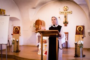 Sestra Veronika Barátová: V pôstnej dobe si uvedomujeme hlbokú skláňajúcu sa Božiu lásku