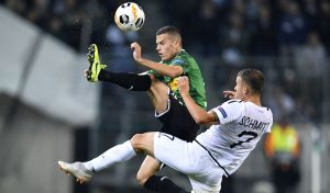 Viacerí slovenskí futbalisti menia dresy, Škriniar ostáva v Miláne