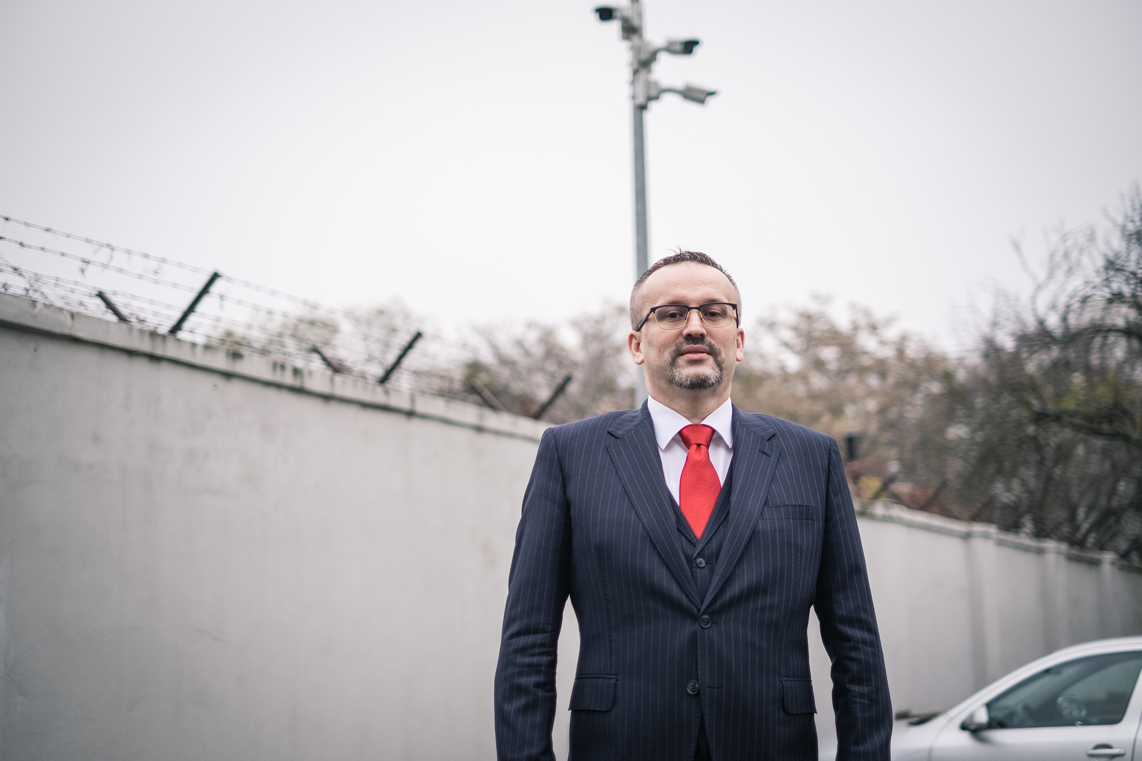 Pčolinského nové obvinenie opäť stojí na zvláštnej výpovedi Beňu. Prokuratúra ho „prilepila“ k úplatkárovi Kučerkovi