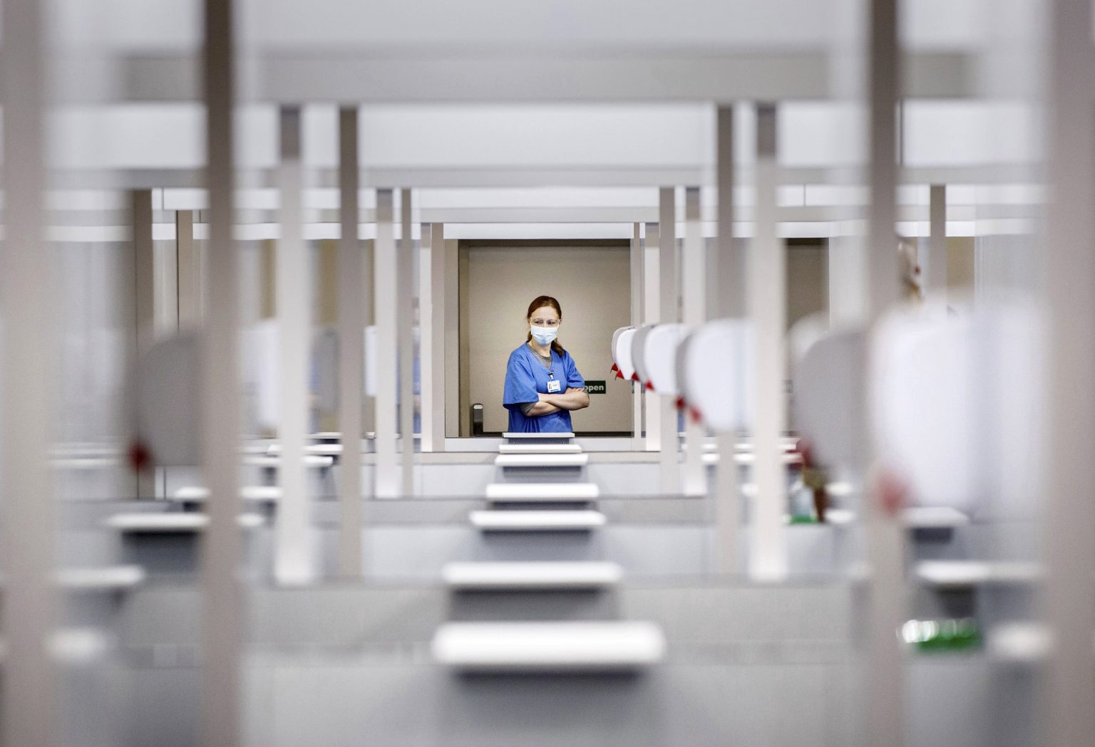 Prípravy na zaočkovanie vakcínou od spoločnosti AstraZeneca/Oxford. Foto: TASR