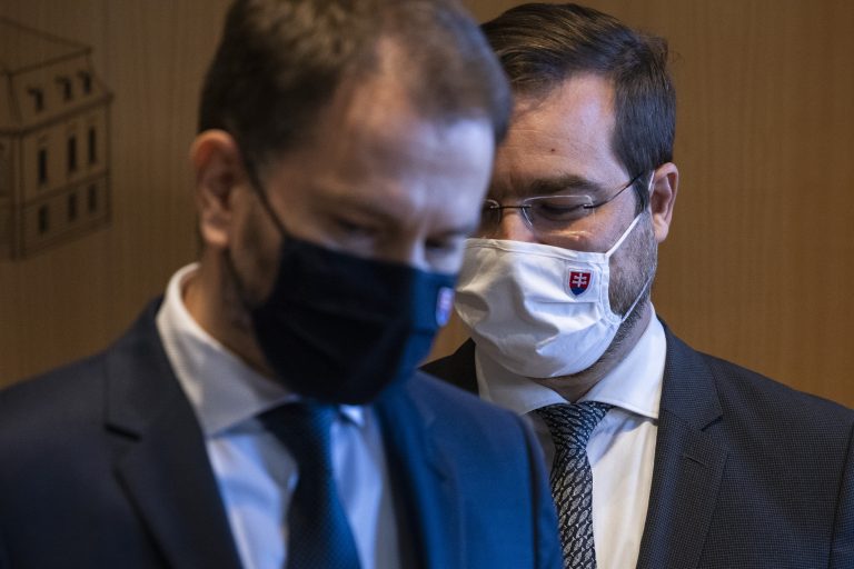 Krajčí stačil, Matovič sa nikam nechystá, vyplýva zo stanoviska OĽaNO