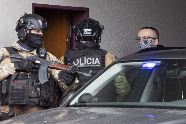 Zadržaný Vladimír Pčolinský minulý rok na Špecializovanom trestnom súde v Pezinku. FOTO: Jaroslav Novák/TASR