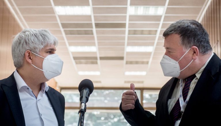 Sprava: Vladimír Krčméry a Pavol Čekan. Foto: Martin Baumann/TASR