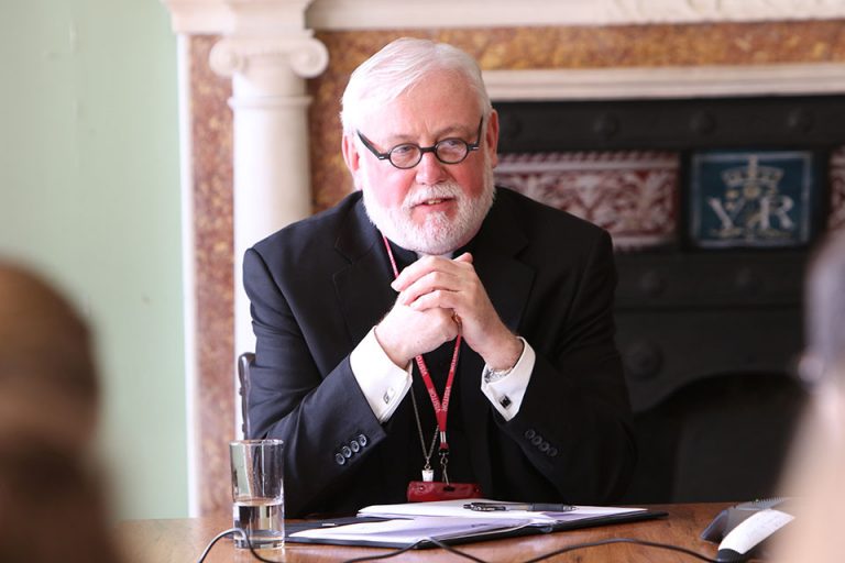 Biskup Paul Gallagher. Foto: UK in Holy See/flickr.com