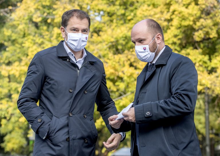Výmenu Matoviča nevylúčil už ani Naď. Posledné slovo bude mať Kollár