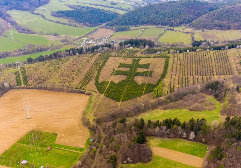 Foto: Trenčianske Teplice a okolie z vtáčej perspektívy