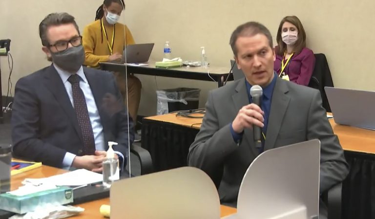 Chauvin je vinný z vraždy Floyda. Nestačí to, nemôžeme sa zastaviť, vraví Biden