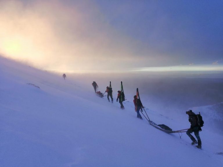 Horskú záchrannú službu zamestnávali najmä skialpinisti. Čo ľudia zvyknú podceniť?