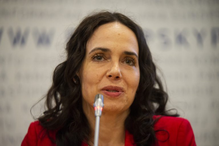 Europoslanci podporili výzvu Miriamy Lexmann prešetriť čínske policajné stanice v EÚ