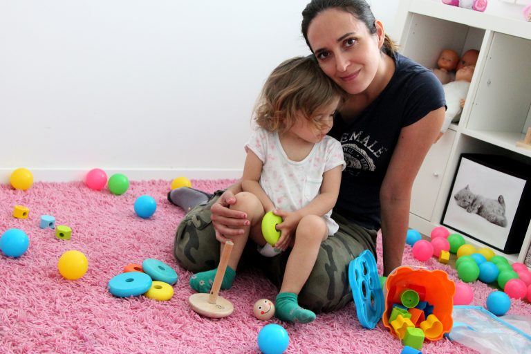 Emília Bezáková s dcérou. Foto: Matúš Zajac