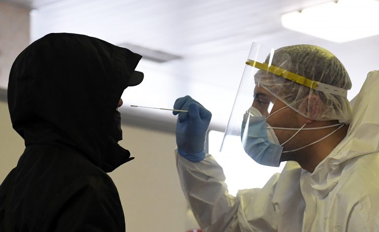 Antigénový test na ochorenie COVID-19. Foto: František Iván/TASR