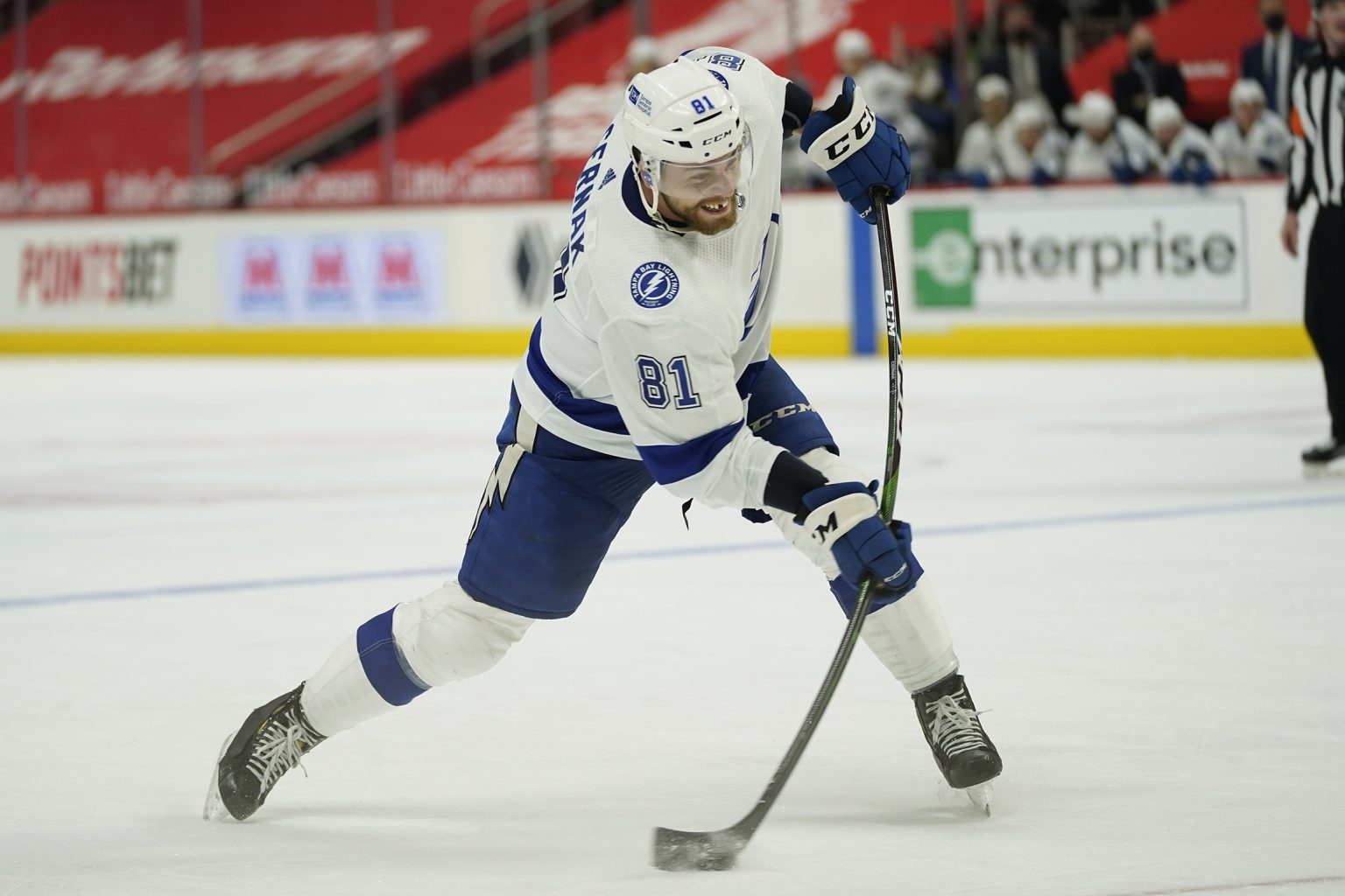Slovenský hokejista v NHL Erik Černák. Zdroj: TASR/AP