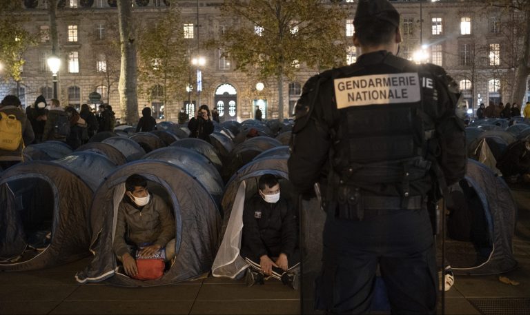 Francúzsko sa v multi-kulti posunulo silne doprava