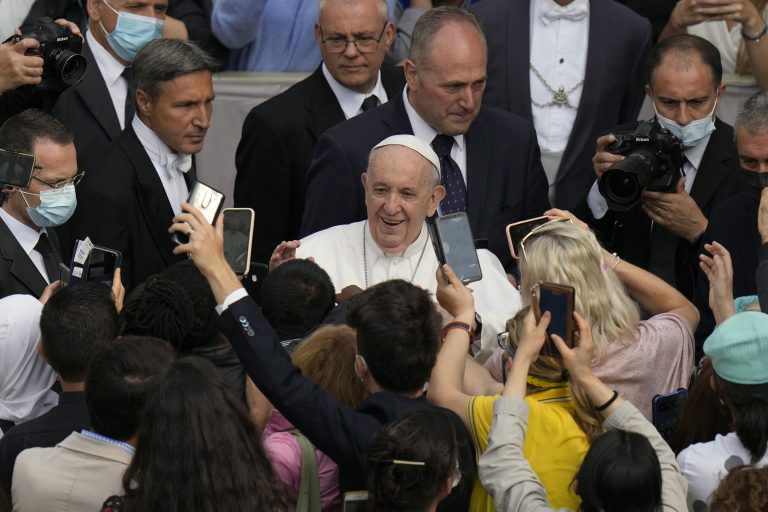 Pápež na generálnej audiencii. Foto: TASR/AP