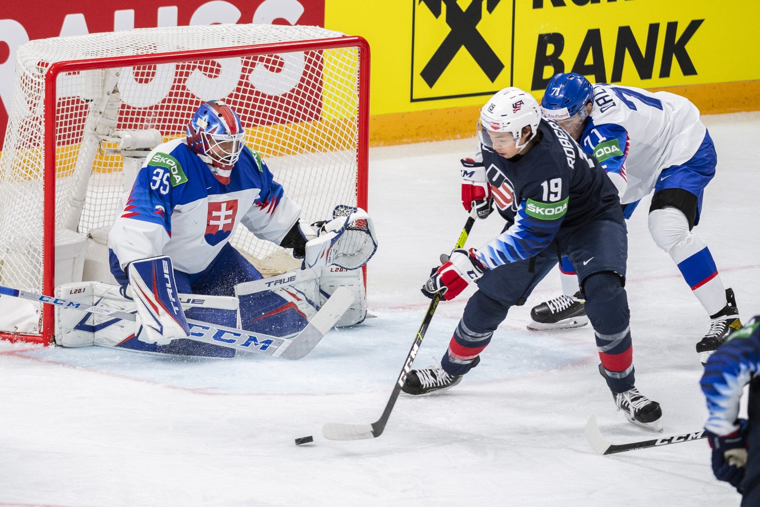 Štvrťfinálový zápas Slovenska proti USA na MS v Rige.
Foto: TASR / Jaroslav Novák