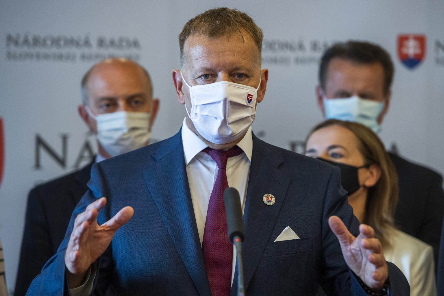 Na snímke predseda Národnej rady SR a predseda hnutia Sme rodina Boris Kollár počas tlačovej konferencie Sme rodina k očkovaniu proti koronavírusu v Bratislave 2. júla 2021. Foto: Jaroslav Novák/TASR