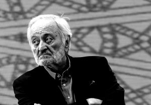 Za Milanom Lasicom. Stihol vytvoriť toľko, že bude prítomný navždy