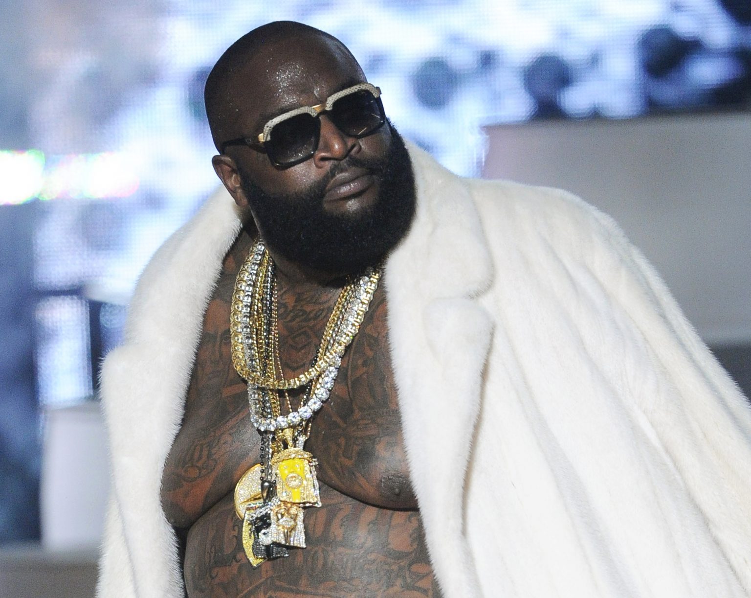 Na archívnej snímke z 29. septembra 2012 Rick Ross  v Atlante.  Ross robil reklamu na Reebok. Foto: TASR/AP