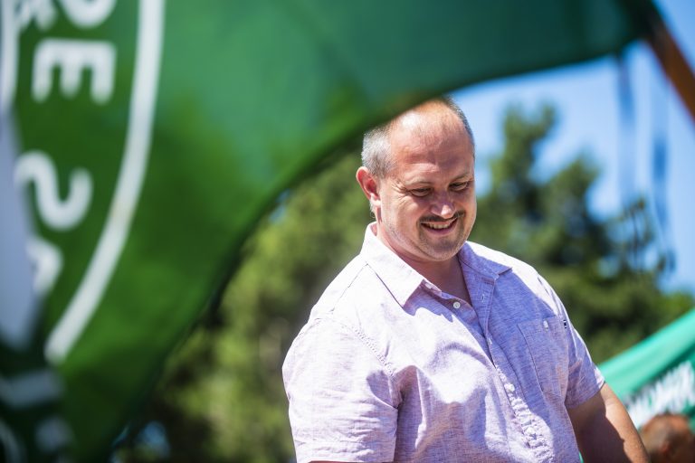 ĽSNS predstavila kandidátku, povedie ju Marek Kotleba