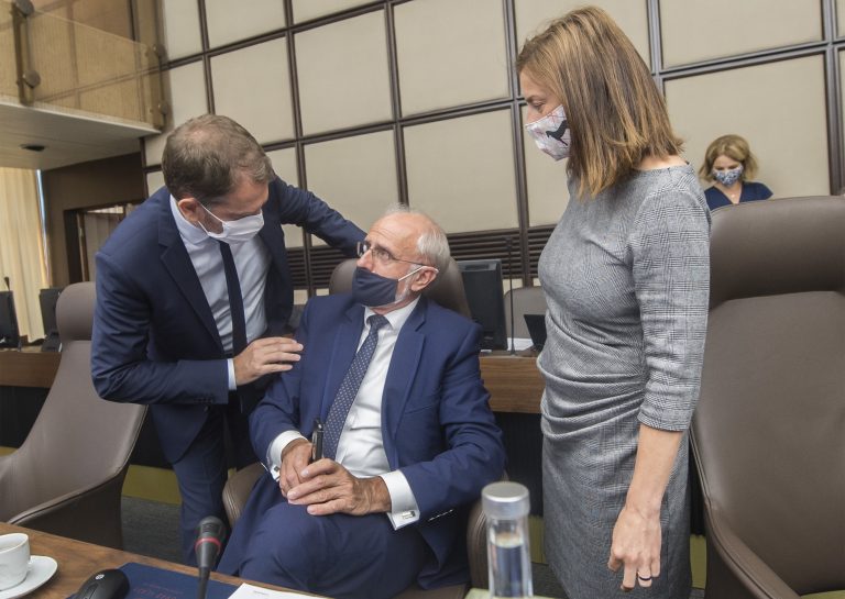 Igor Matovič, Ján Mičovský a Natália Milanová počas 36. rokovania Vlády SR 9. septembra 2020. Foto: Martin Baumann/TASR