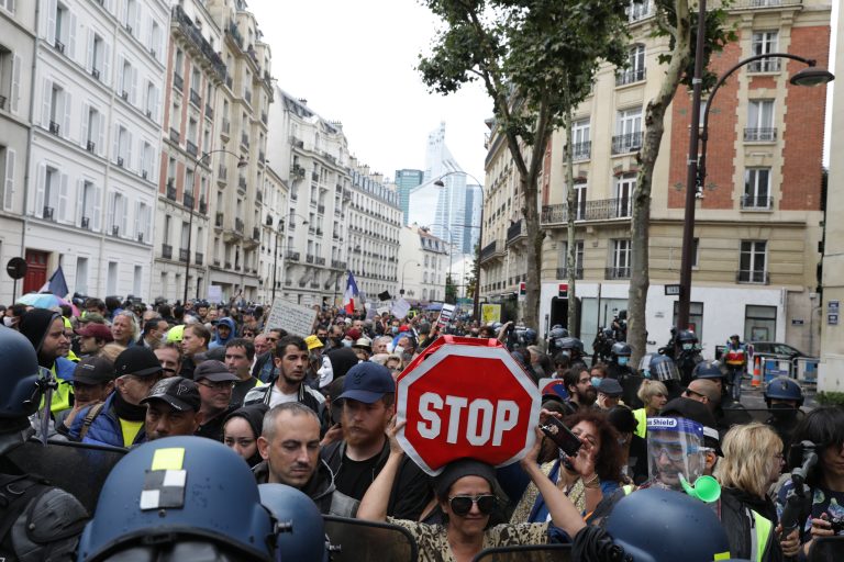 Francúzsko na zápas s Izraelom nasadí tisíce policajtov