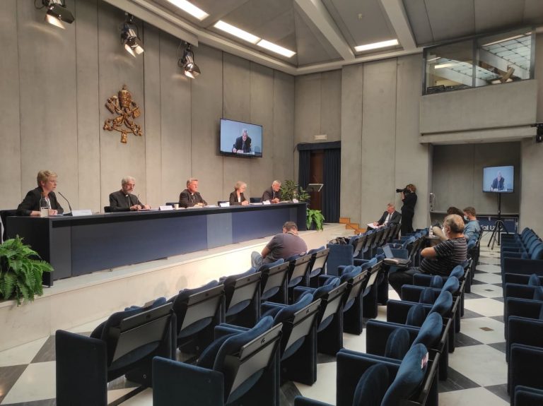 Prezentácia dokumentu vo Vatikáne. Foto: Bohumil Petrík