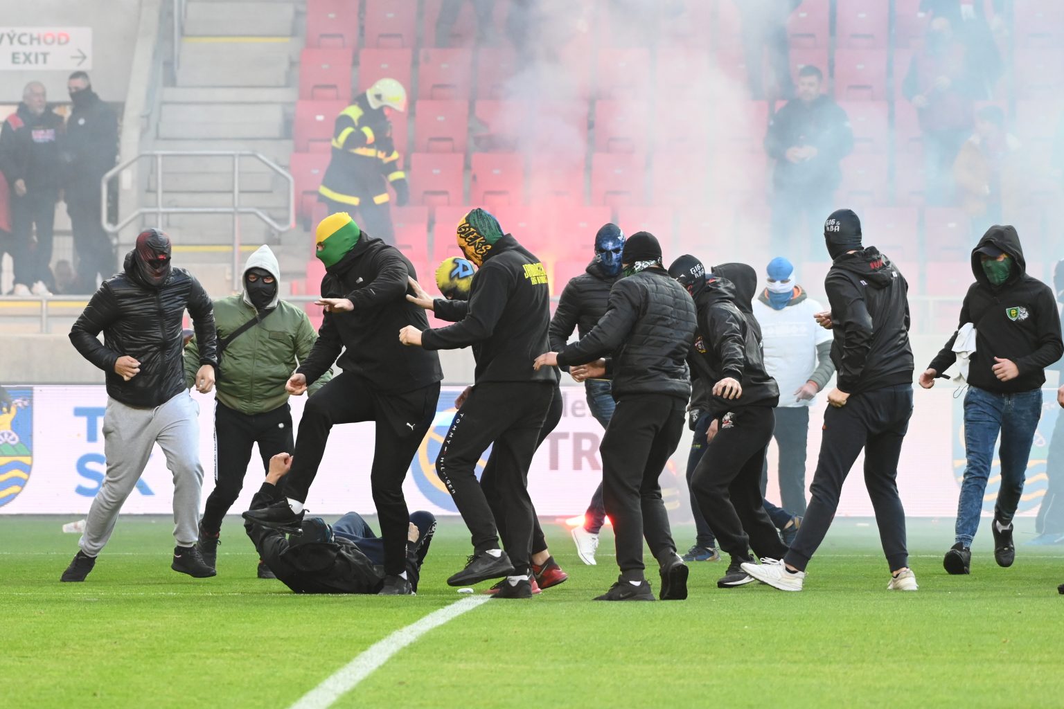 Bitka na trnavskom štadióne. Foto: Lukáš Grinaj / TASR