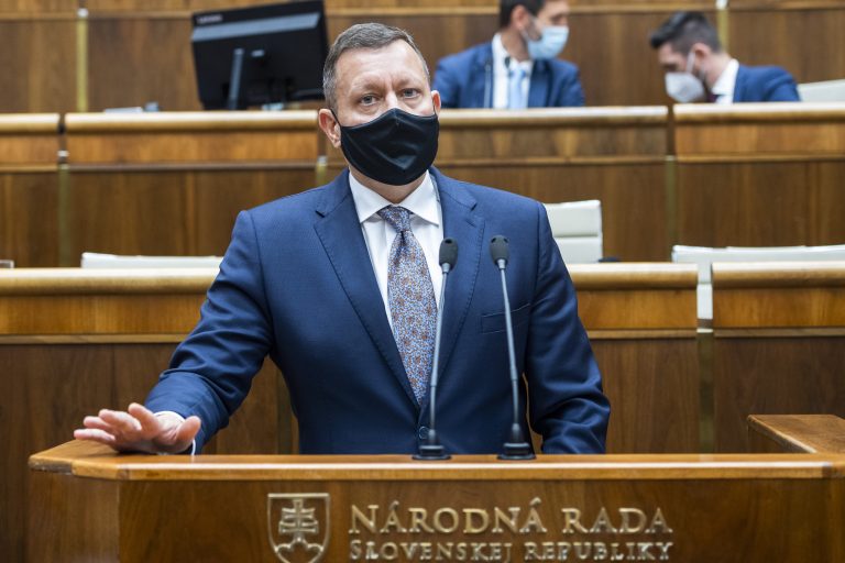 Fico: Lipšic robí špinavú prácu pre Matoviča